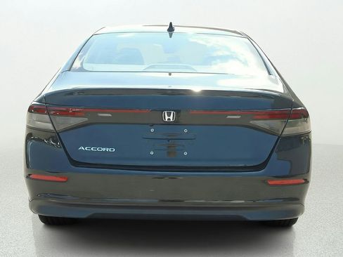 Used 2023 Honda Accord LX image 5