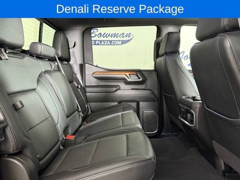 Used 2023 GMC Sierra 1500 Denali w/ Denali Reserve Package AWD/4WD image 18