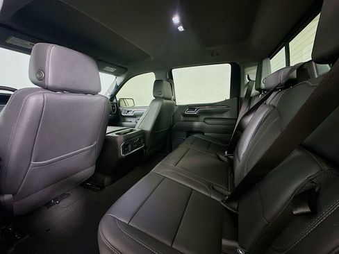 Used 2023 Chevrolet Silverado 1500 LTZ image 13