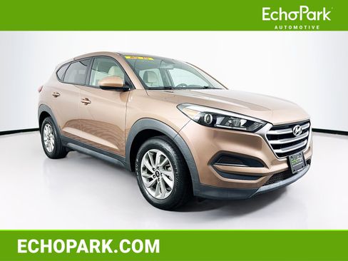 Used 2016 Hyundai Tucson SE image 1