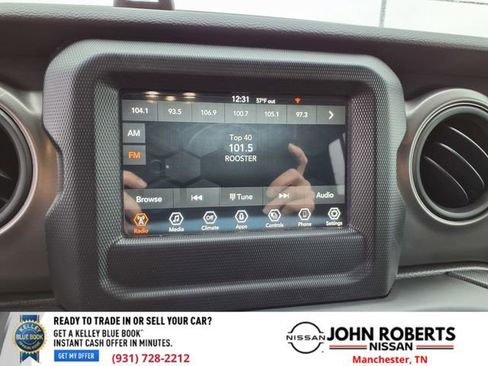 Used 2023 Jeep Gladiator Sport image 6