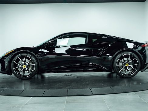 New 2025 Lotus Emira image 41