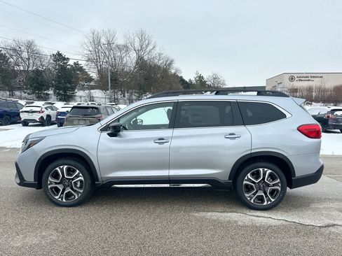 New 2026 Subaru Ascent Limited image 10