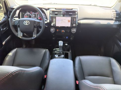 Used 2021 Toyota 4Runner TRD Off-Road Premium w/ Moonroof Package AWD/4WD image 22
