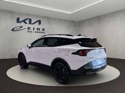 New 2026 Kia Sportage X-Line w/ X-Line Technology Package image 3