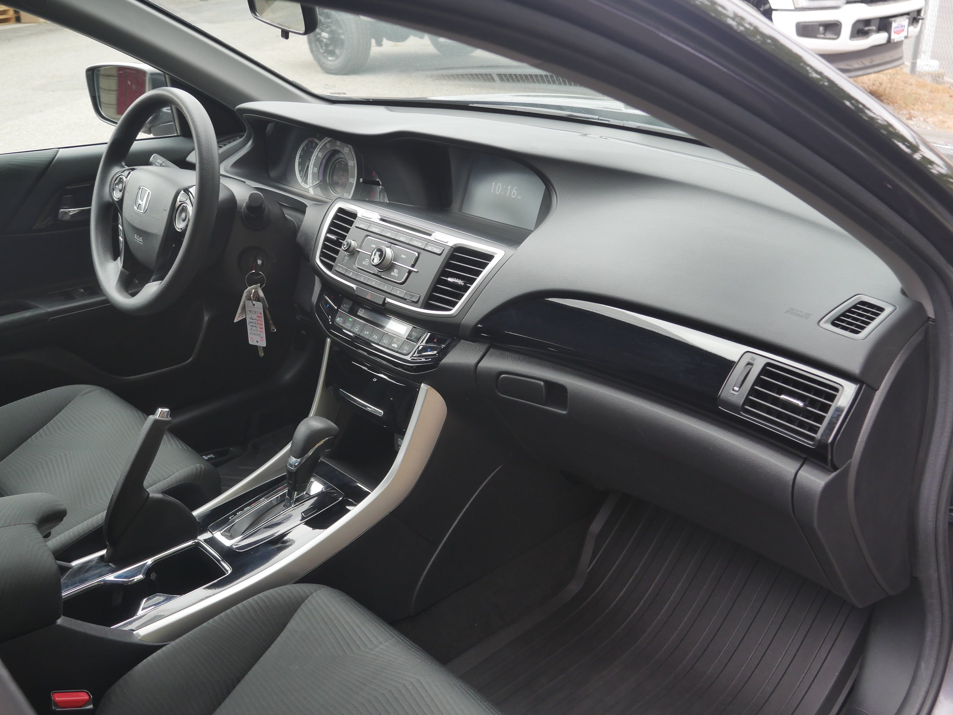Used 2016 Honda Accord LX image 23