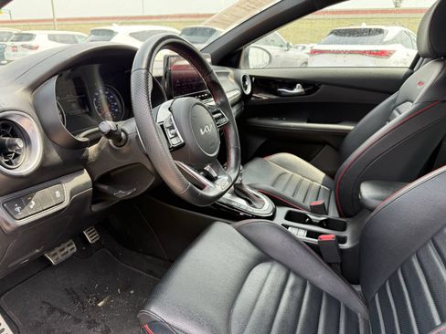 Used 2023 Kia Forte GT w/ GT2 Package FWD image 12