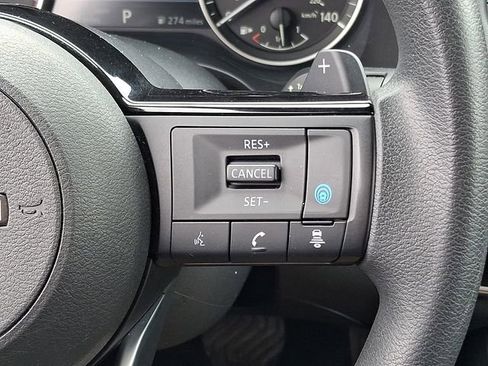 Used 2023 Nissan Rogue SV image 23