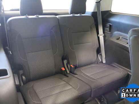 Used 2023 GMC Acadia SLE w/ Driver Convenience Package image 20