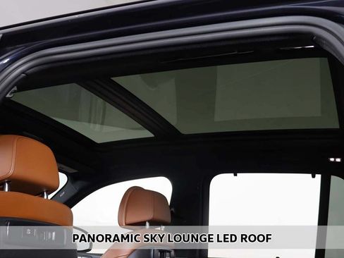 Used 2022 BMW X5 M50i w/ Executive Package AWD/4WD image 4