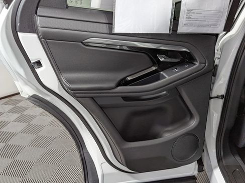 Used 2022 Land Rover Range Rover Evoque S image 41