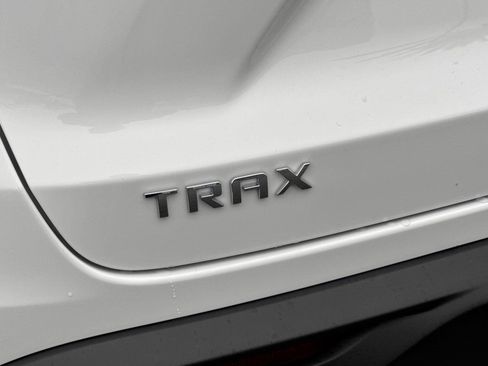 New 2026 Chevrolet Trax ACTIV FWD image 25