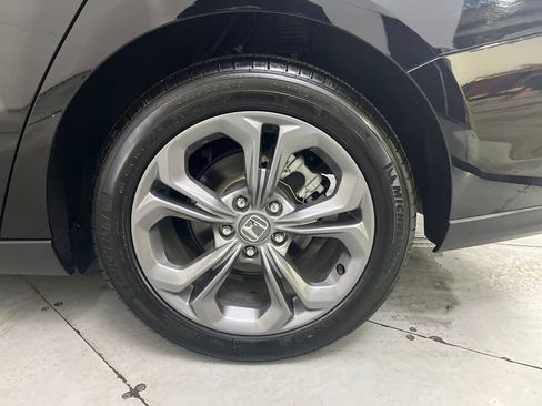 Used 2024 Honda Accord EX image 15