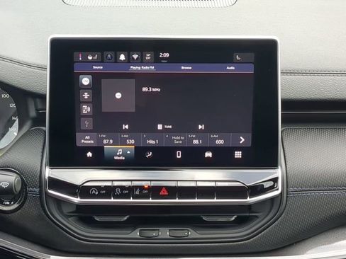 New 2026 Jeep Compass Latitude image 20