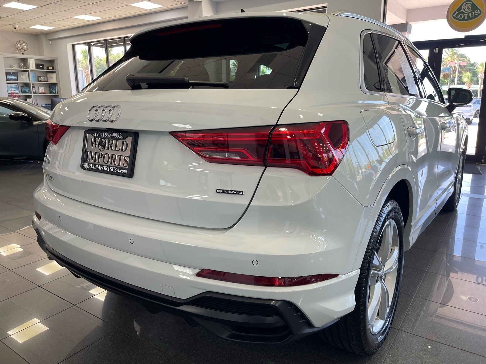 Used 2019 Audi Q3 2.0T Premium Plus w/ Premium Plus Package AWD/4WD image 18