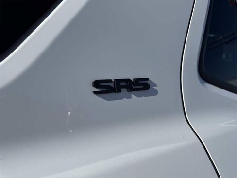 Used 2025 Toyota 4Runner SR5 image 6