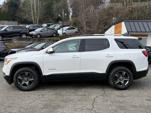 Used 2018 GMC Acadia SLT image 2