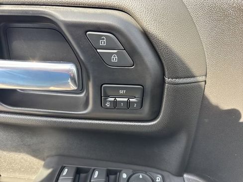 Used 2021 Chevrolet Silverado 1500 High Country AWD/4WD image 40