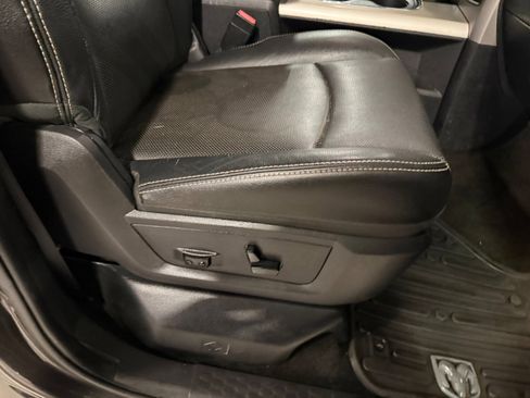 Used 2016 RAM 2500 Laramie AWD/4WD image 12