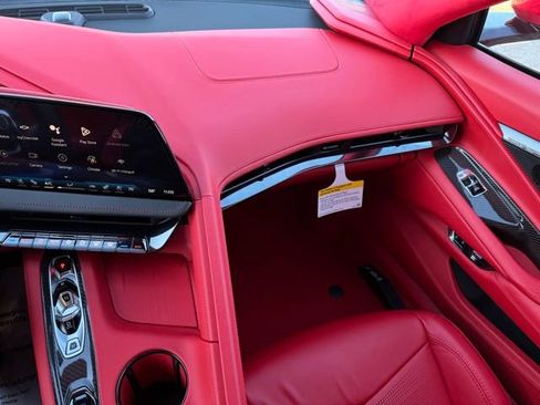 New 2026 Chevrolet Corvette Stingray Premium Conv w/ Z51 Performance Package RWD image 18