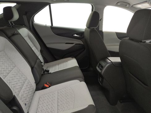 Used 2024 Chevrolet Equinox LS image 19