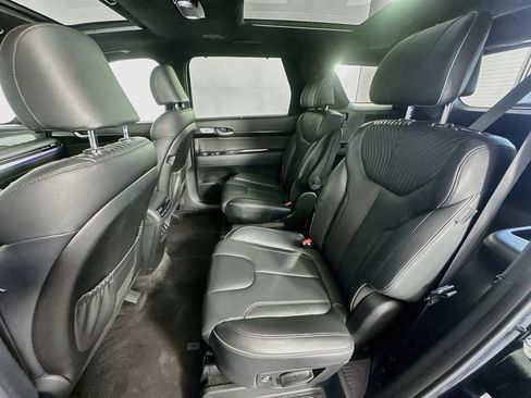 Used 2024 Hyundai Palisade Calligraphy FWD image 25