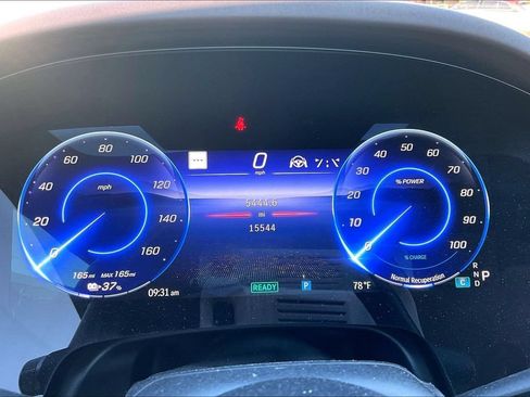 Certified 2023 Mercedes-Benz EQS 580 4MATIC Sedan w/ Exclusive Trim Package image 9
