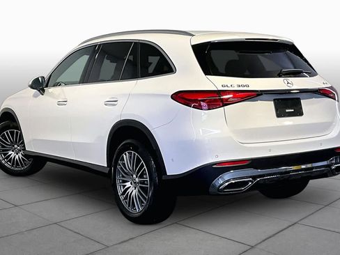 New 2026 Mercedes-Benz GLC 300 4MATIC image 3