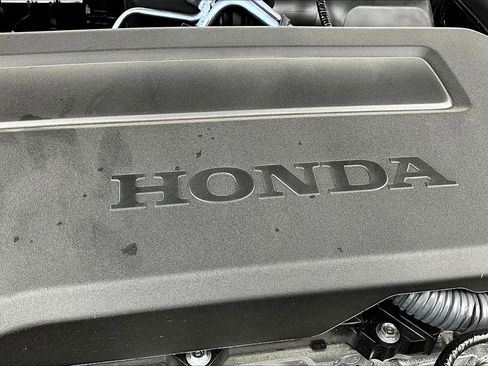 Certified 2025 Honda Accord Touring image 34