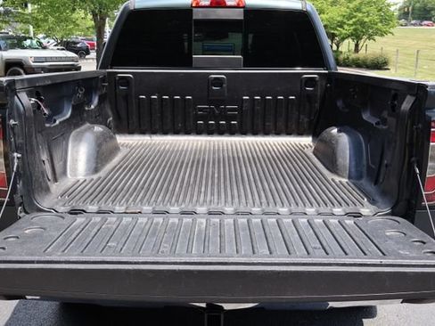 Used 2018 GMC Sierra 1500 SLT w/ SLT Premium Package AWD/4WD image 23