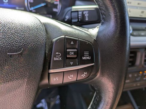 Used 2022 Ford Maverick Lariat FWD image 18