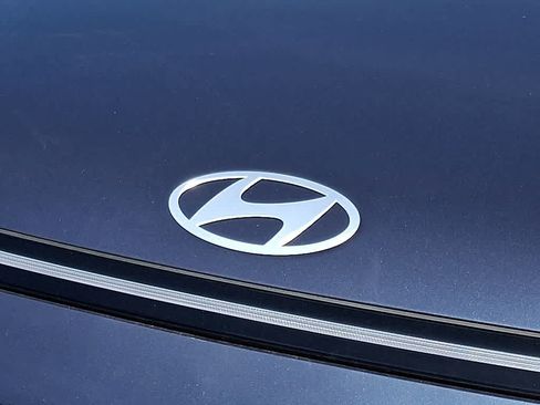 Used 2025 Hyundai Kona SEL AWD/4WD image 29