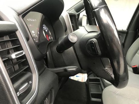 Used 2022 RAM 1500 Big Horn image 12