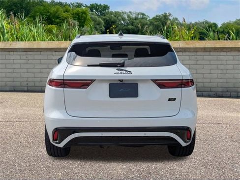 New 2026 Jaguar F-PACE R-Dynamic S image 5