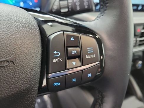 Certified 2025 Ford Escape Platinum AWD/4WD image 24