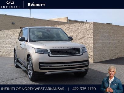 Used 2025 Land Rover Range Rover SE