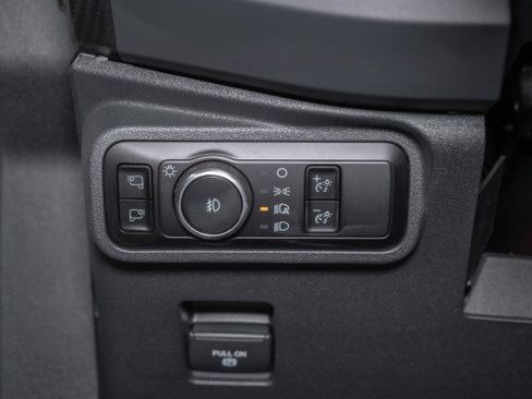 Used 2025 Ford Bronco Raptor AWD/4WD image 18