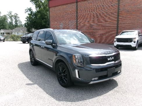 Used 2022 Kia Telluride SX FWD image 1