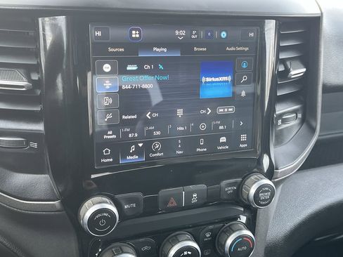 Used 2022 RAM 3500 Tradesman w/ Chrome Appearance Group image 17