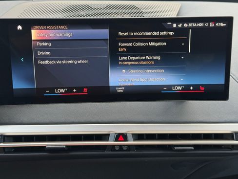 Used 2023 BMW iX xDrive50 w/ Ultimate Package 2 AWD/4WD image 30
