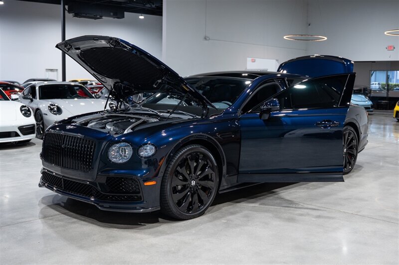 Used 2022 Bentley Flying Spur W12 AWD/4WD image 41