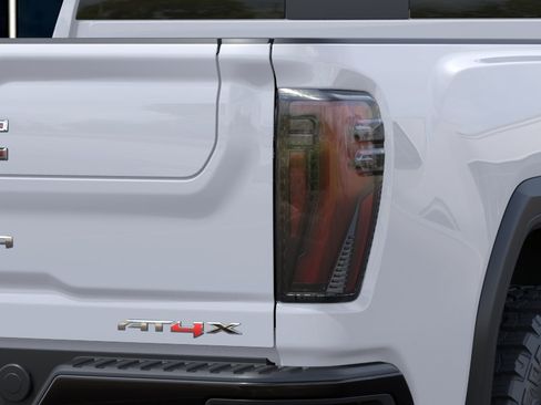 New 2026 GMC Sierra 2500 AT4X w/ LPO, Black Badging Package AWD/4WD image 35