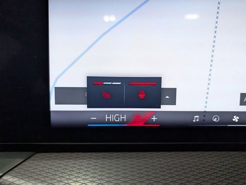 Used 2025 BMW 430i xDrive w/ M Sport Package image 23