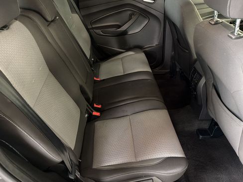 Used 2017 Ford Escape SE FWD image 27