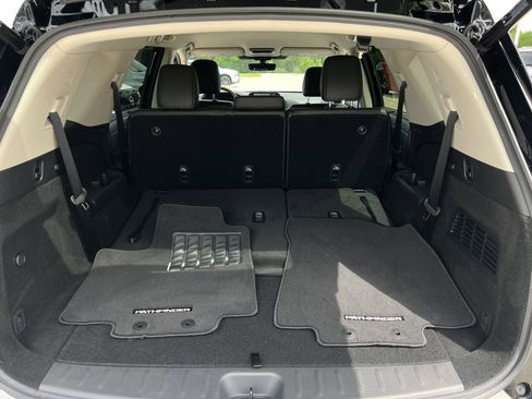 Certified 2025 Nissan Pathfinder SL AWD/4WD image 25