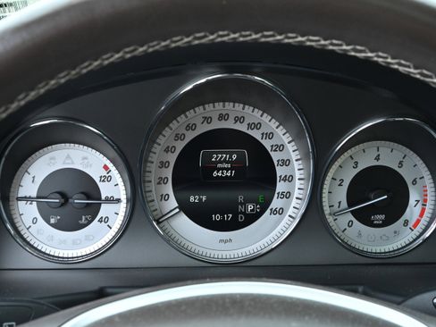 Used 2015 Mercedes-Benz GLK 350 2WD image 18