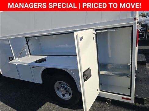 New 2025 Chevrolet Express 3500 w/ Power Convenience Package RWD image 17