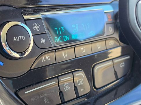 Used 2016 Ford C-MAX SEL w/ Equipment Group 302A FWD image 24