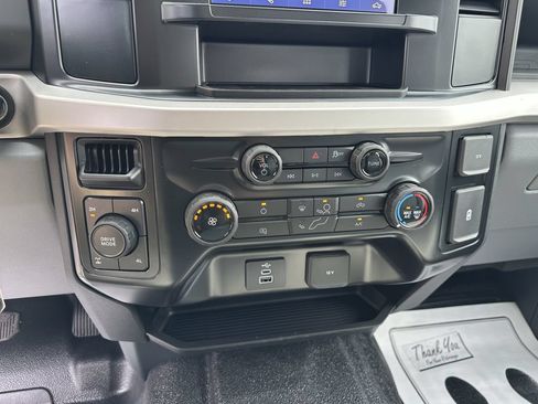 New 2026 Ford F250 XL w/ XL Driver Assist Package AWD/4WD image 21