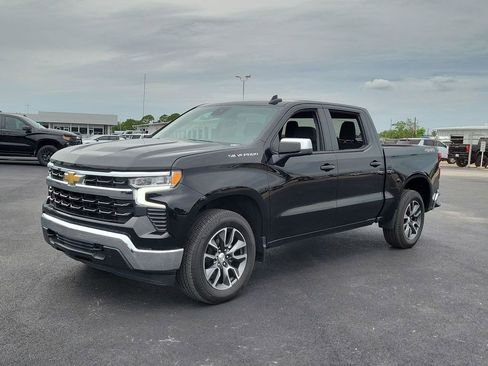 Used 2023 Chevrolet Silverado 1500 LT image 12